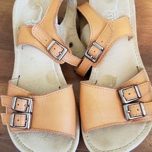 Womens sandals